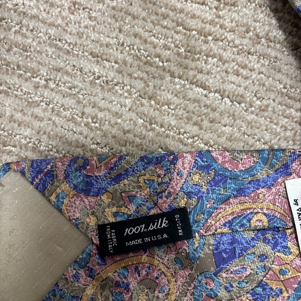 Van Heusen Multicolor Paisley Tie - Picture 4 of 4